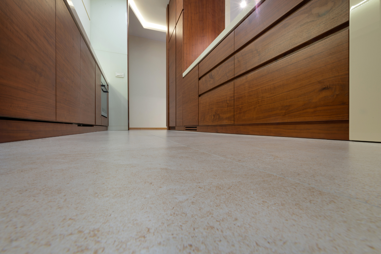 posa pavimenti in microcemento per interni Roma